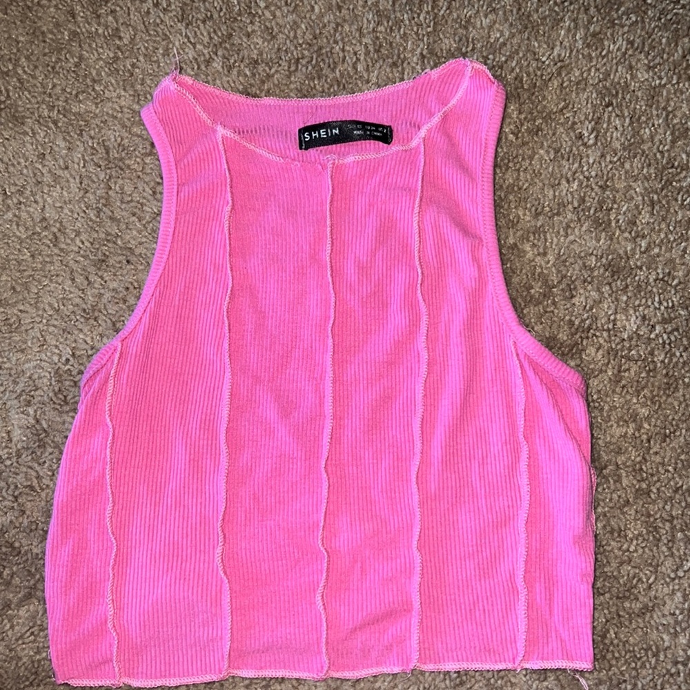 SHEIN crop top up pink